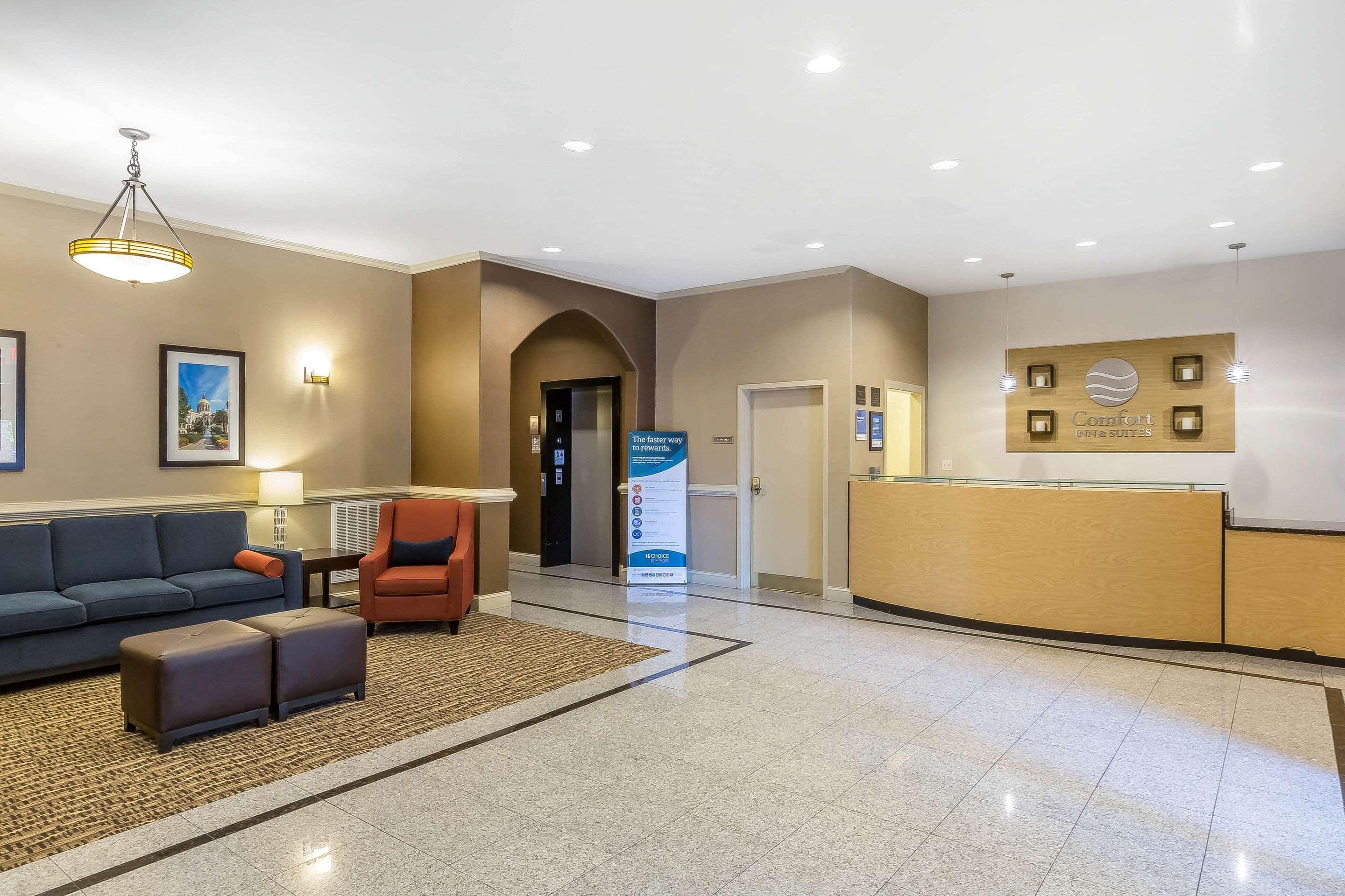 Comfort Inn&Suites Villa Rica Extérieur photo