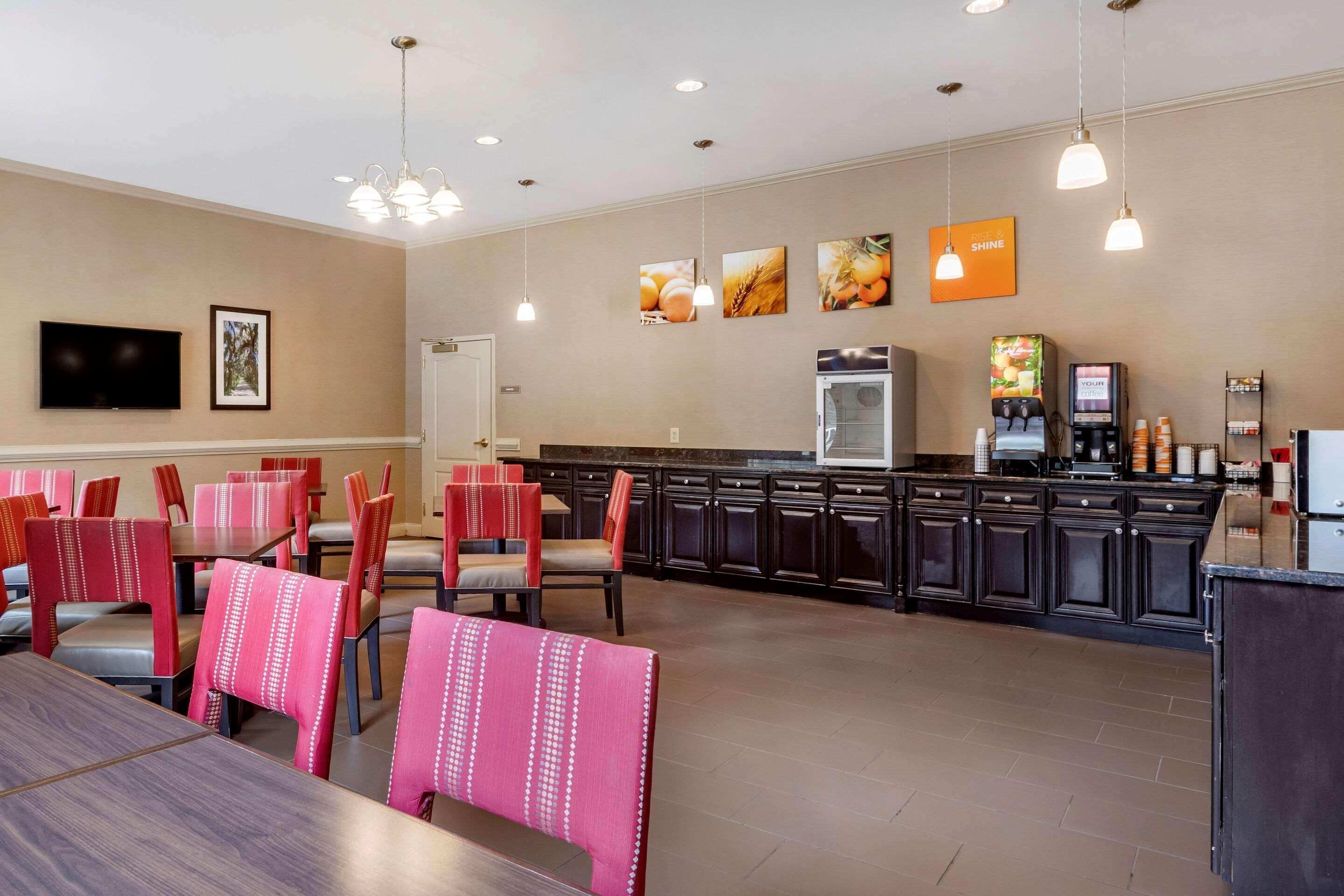 Comfort Inn&Suites Villa Rica Extérieur photo